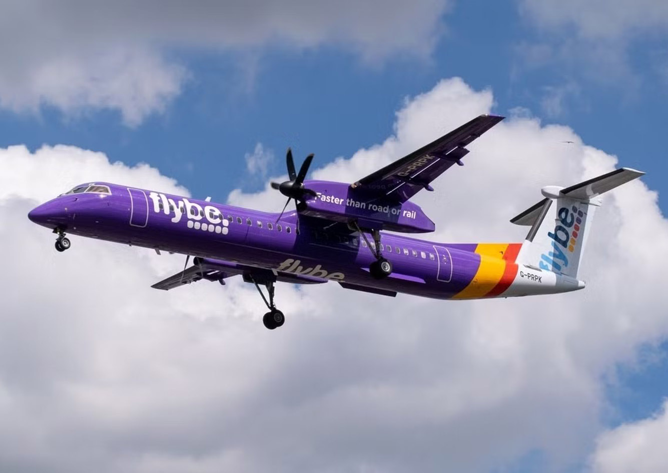 Vol vers Manchester : meilleur moment et conseils pour économiser sur les vols